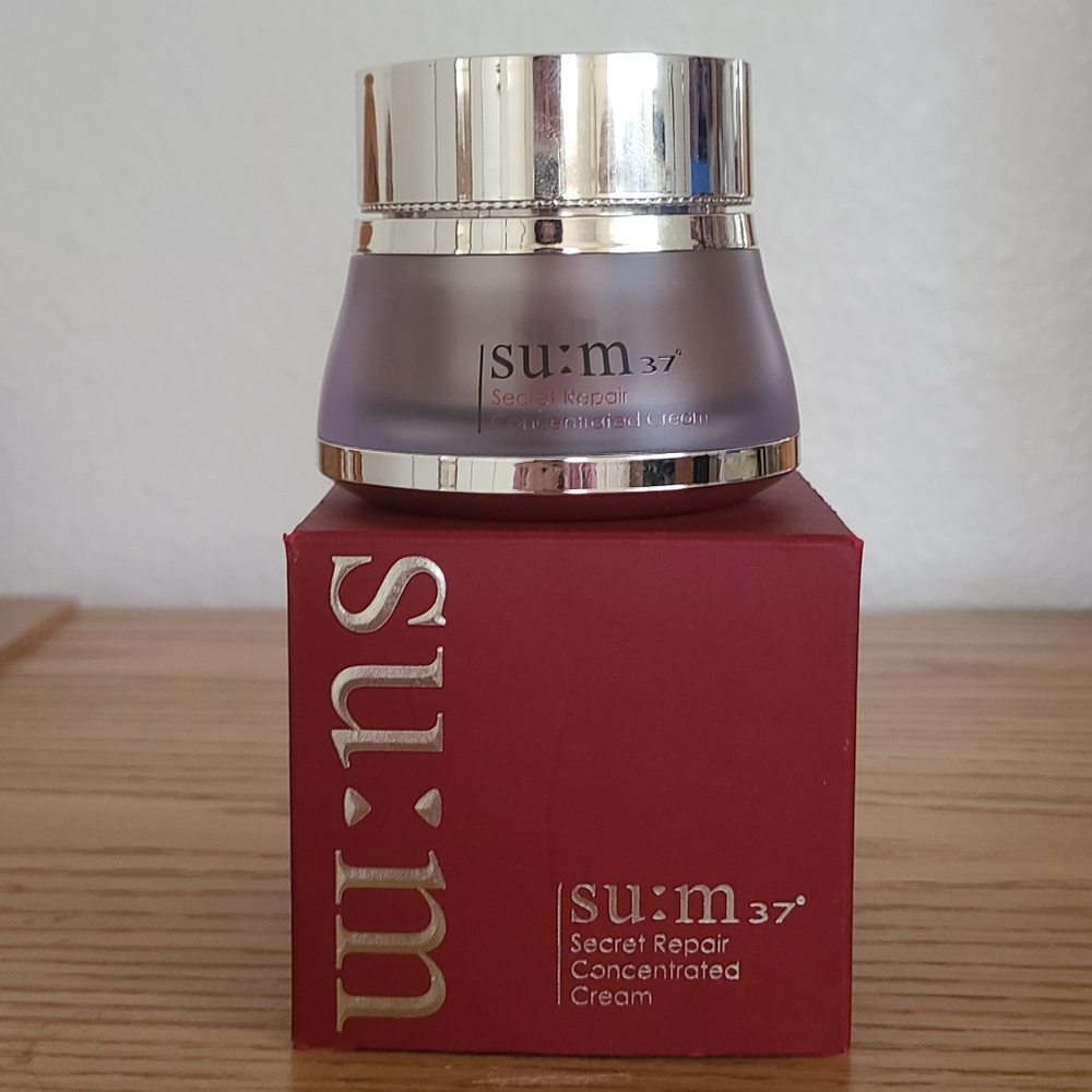 Su:m Secret Repair Concentrated Cream